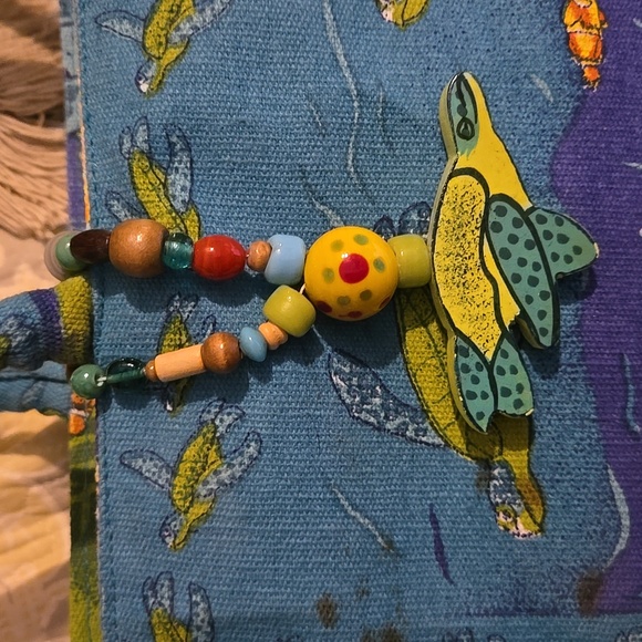 Colorful Canvas Beach Sea Turtle Print Tote Bag - Picture 7 of 9